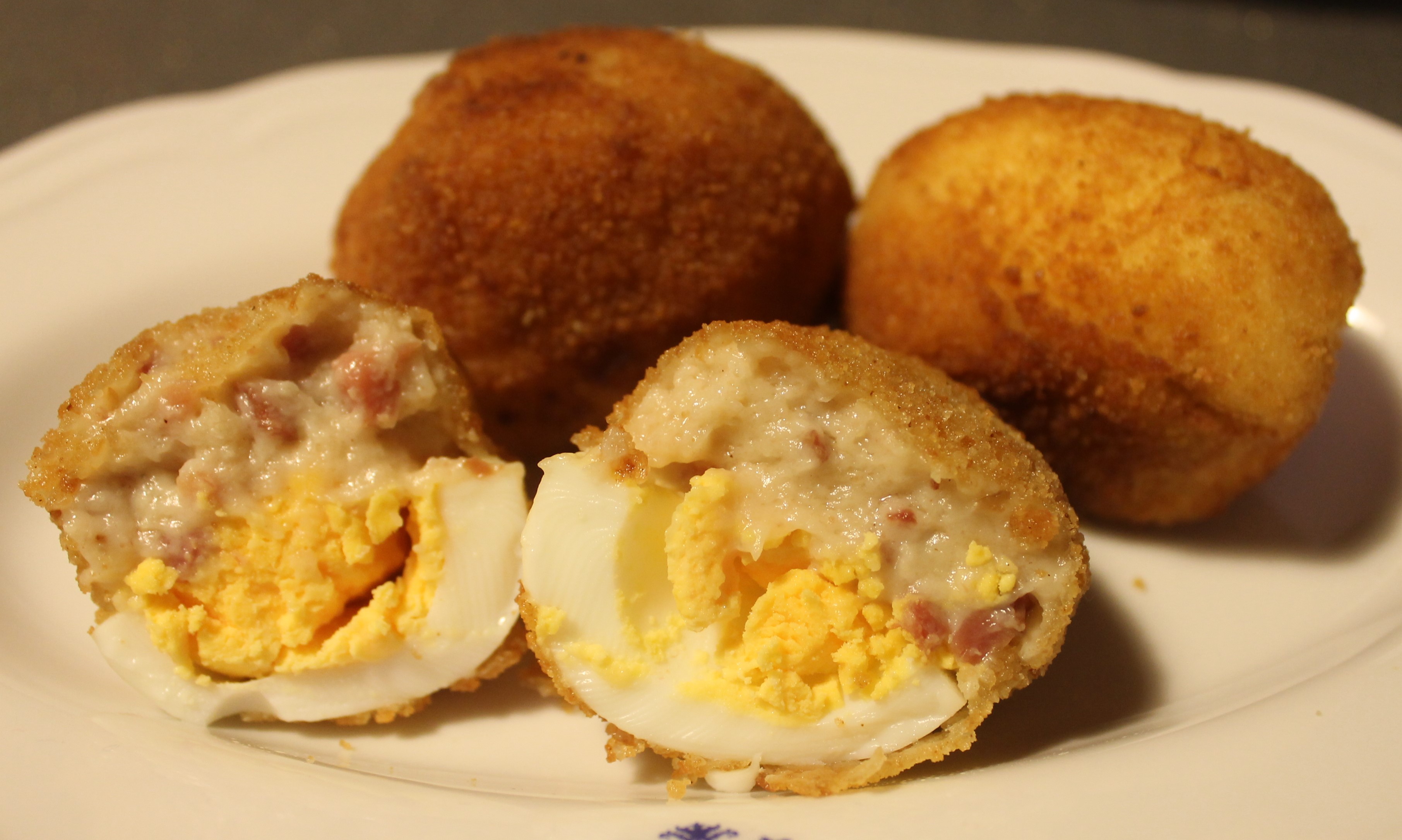 Huevos Rellenos Con Bechamel De Jamón - Yo, Yo Misma Y Mis Cosas