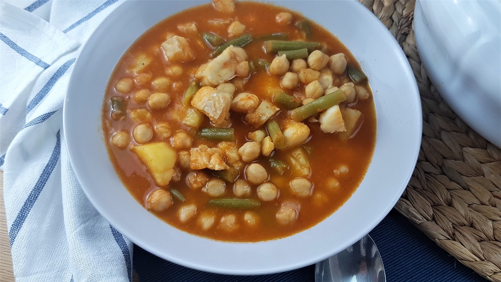 2ª Receta con el Sofrito " Garbanzos con Bacalao" - Yo, yo misma y mis