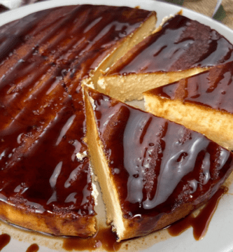 flan de queso mascarpone y yogur griego