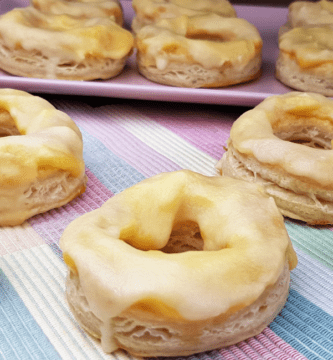Rosquillas de Hojaldre y Yema