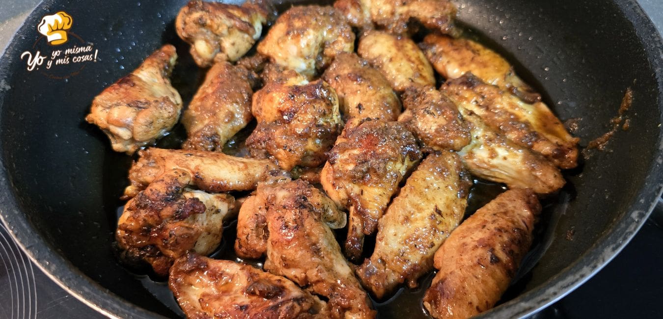 alitas de pollo en salsa de ajitos