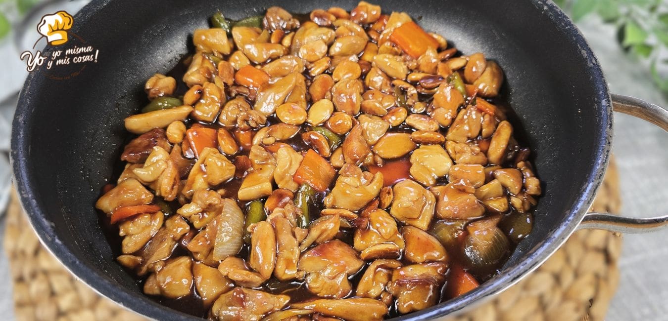 pollo con almendras en salsa agridulce 