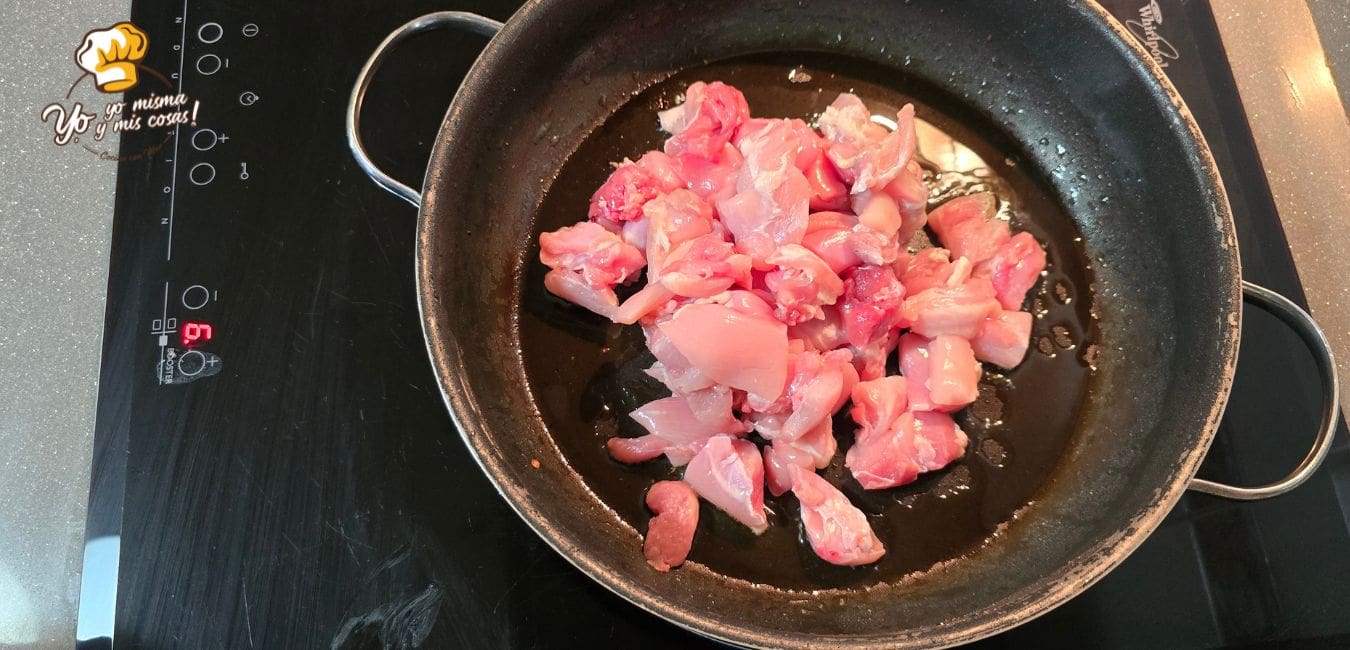 pollo con almendras en salsa agridulce 