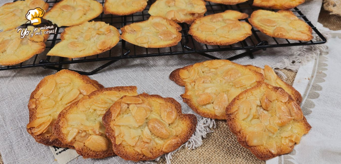 galletas de claras de huevo y almendras galletas de claras de huevo y almendras